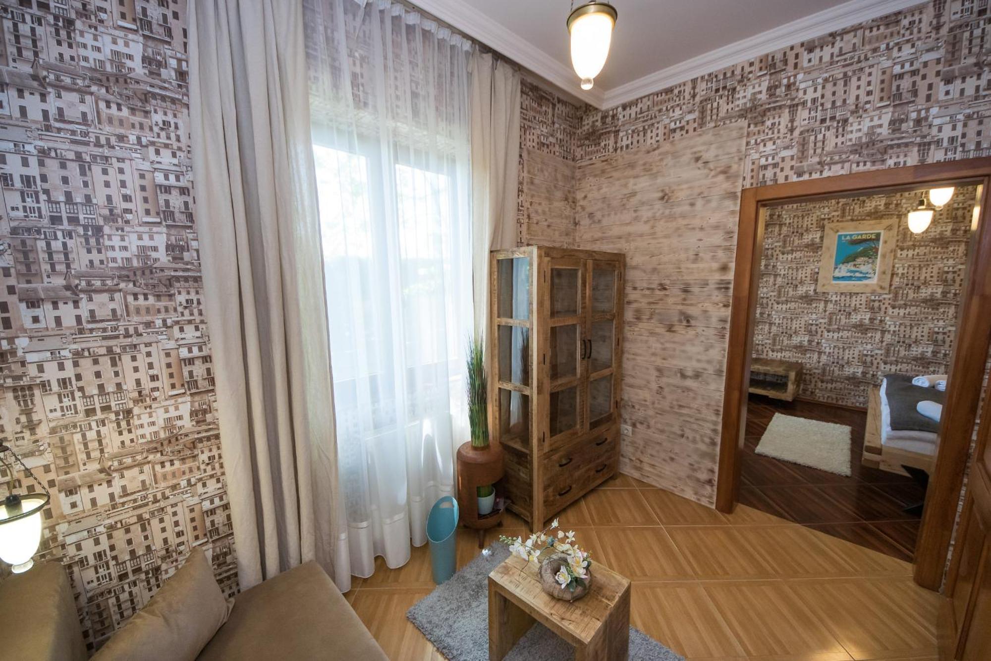 Hotel Platan Garden & Restaurant 3*